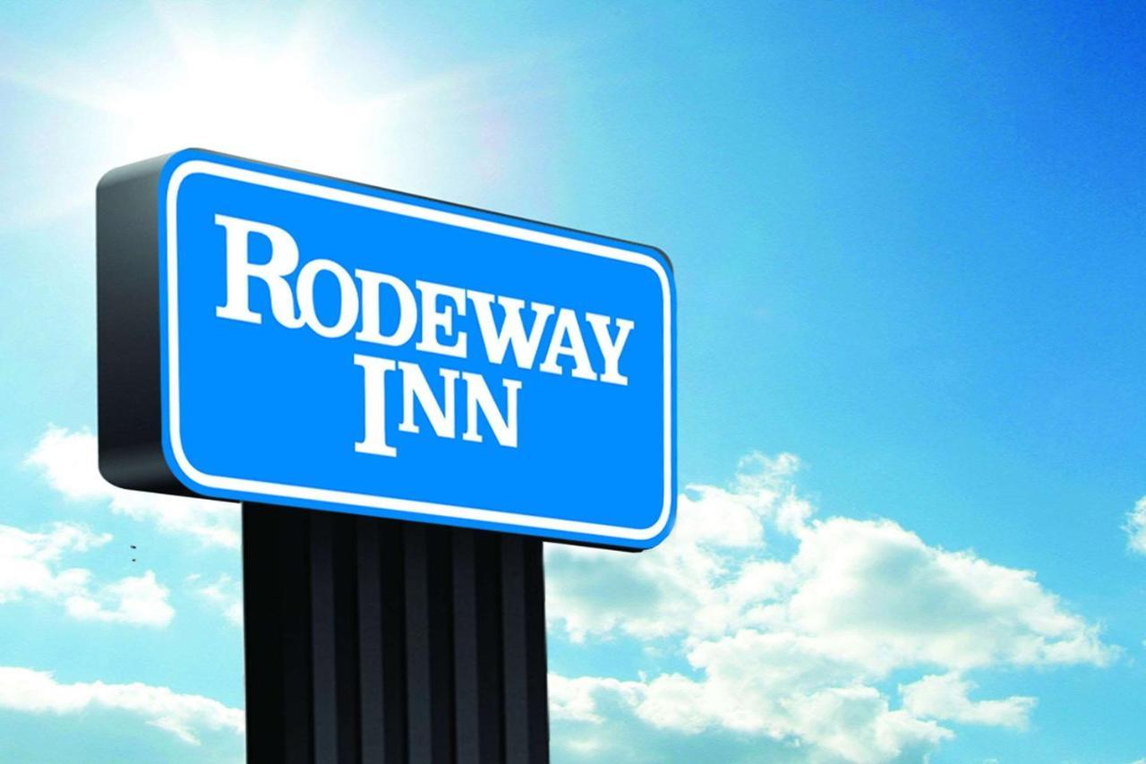 Rodeway Inn Gallup Exteriér fotografie