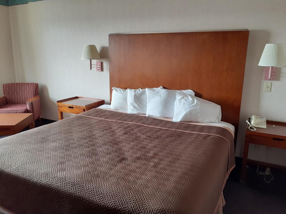 Rodeway Inn Gallup Exteriér fotografie