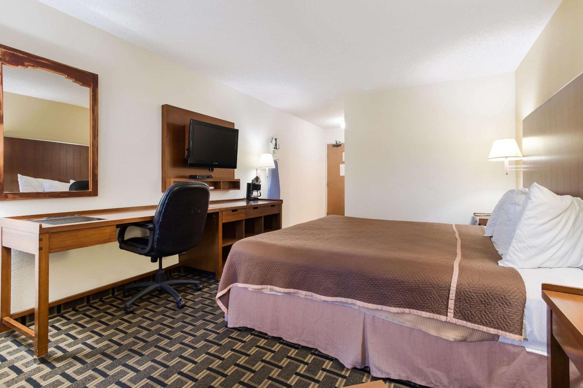 Rodeway Inn Gallup Exteriér fotografie